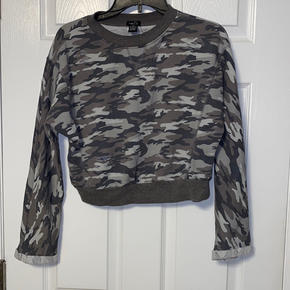 Camo cropped crew neck, extra small